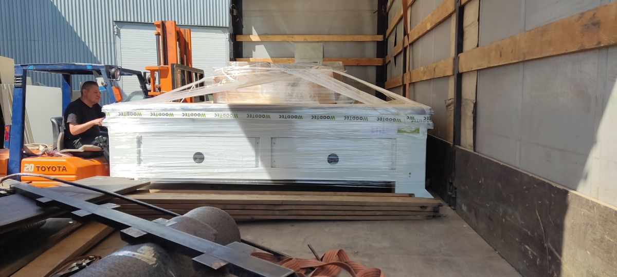 картинка Фрезерный станок ЧПУ - СтокСклад