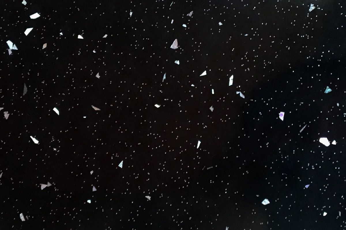 картинка Столешница Андромеда Черная 1355х600х38 - СтокСклад